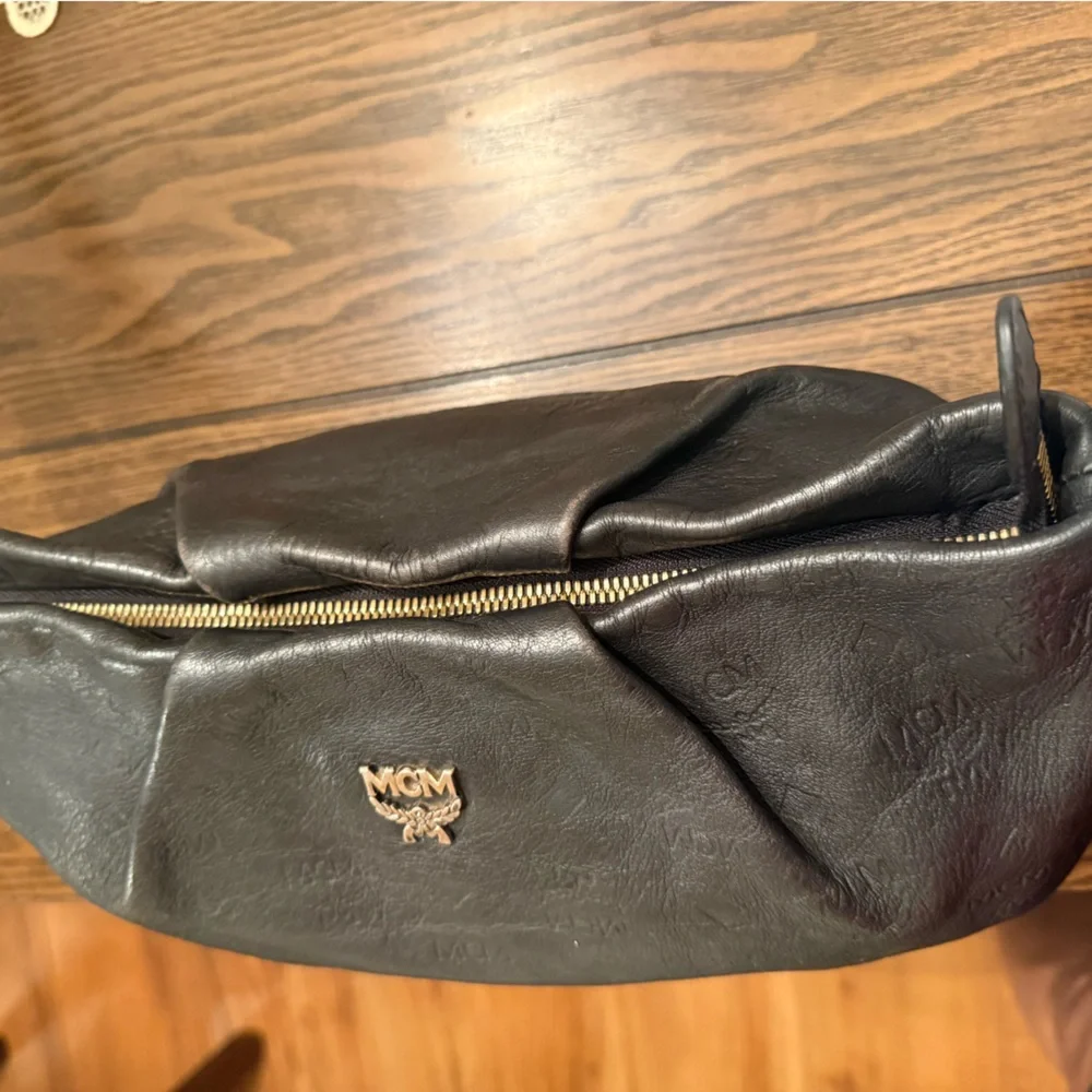 MCM Black Leather Crossbody - Picture 4 of 14